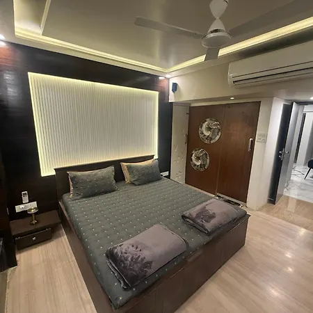 Apartment Bandra's Prime Luxurious 2 Bhk