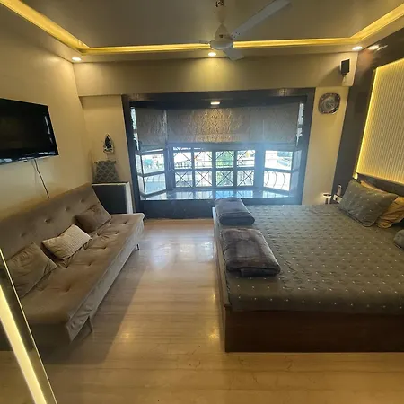 Bandra's Prime Luxurious 2 Bhk