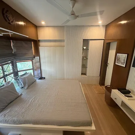 Bandra's Prime Luxurious 2 Bhk *