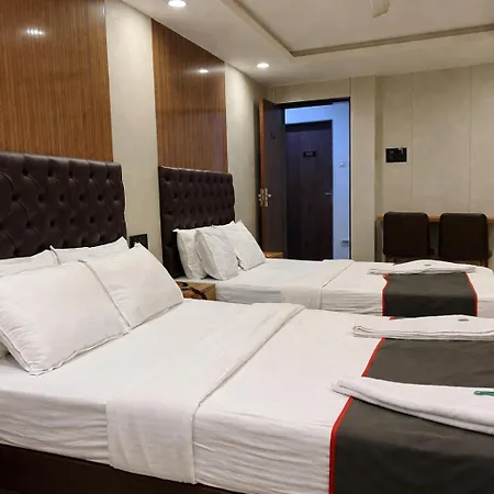 U Life Residency 3*