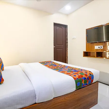 Eldoria Palace - Near Us Consulate & Bkc Mumbai