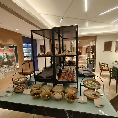 Hotel Iconiqa - The Lifestyle Of