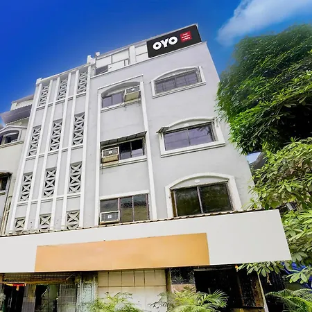 Hotel O Royal
