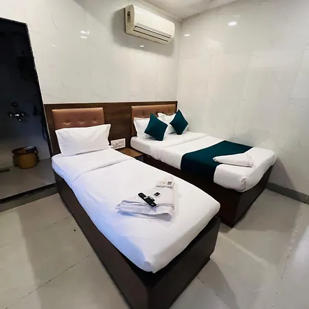 Hotel Benz 3*