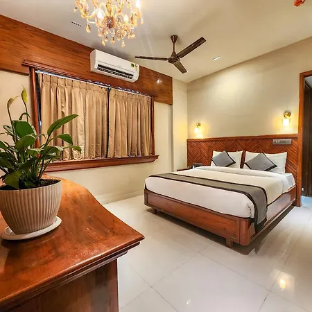 Hotel The Falcon - Clare Road Mumbai