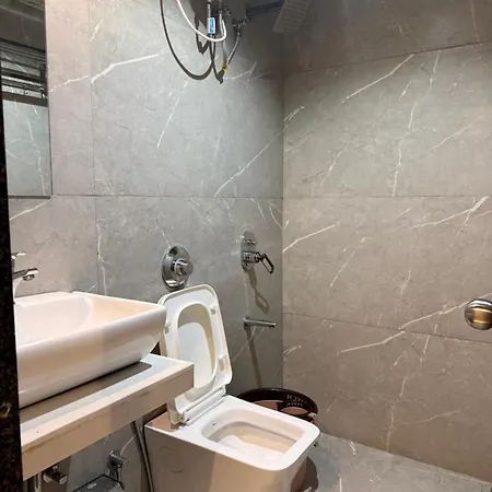 Hotel Kurla 2*