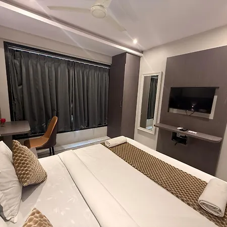 Hotel Kurla