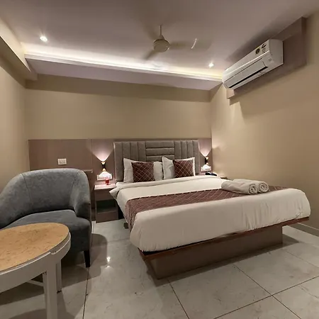Hotel Kurla 2*