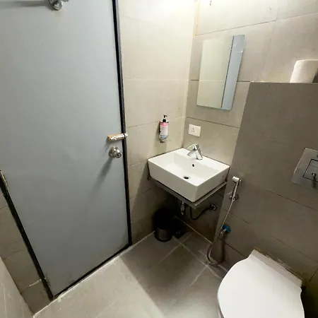 Avenue Hotel Mumbai