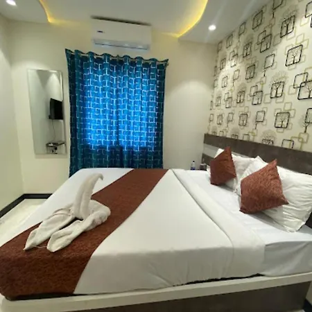 Hotel Rose Near Airport Mumbai