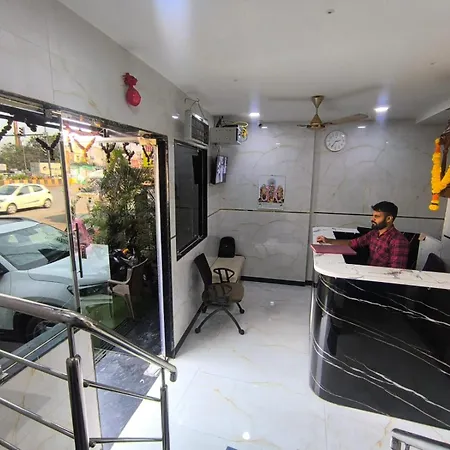 Hotel Atithi Residency 3*