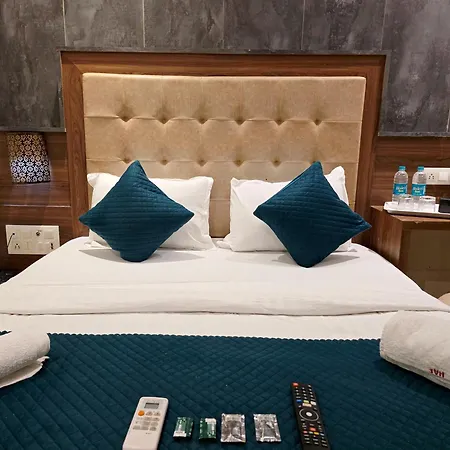 Amber Edition - Hotel