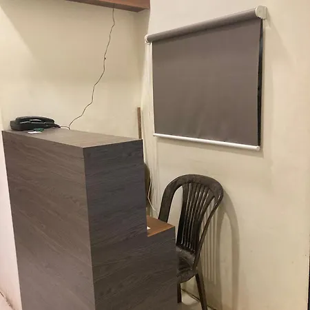 Classy Near T2 Airport Hotel Mumbai