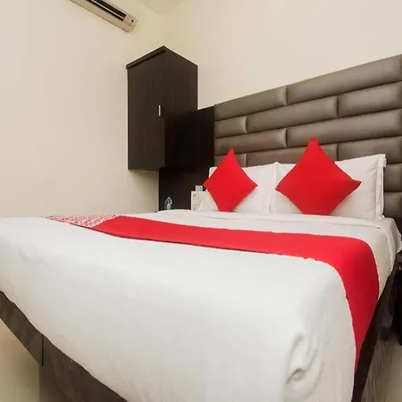 Oyo 3782 Adnoc Hotel Mumbai