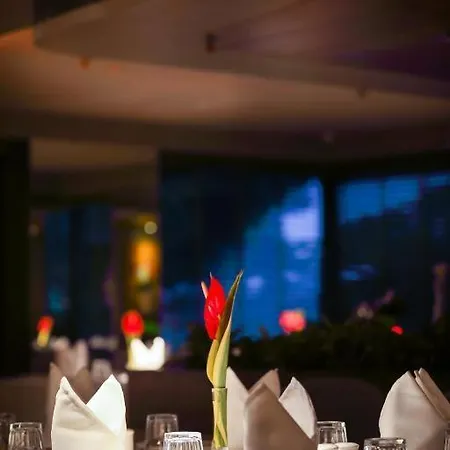 The Grandeur Boutique Hotel *