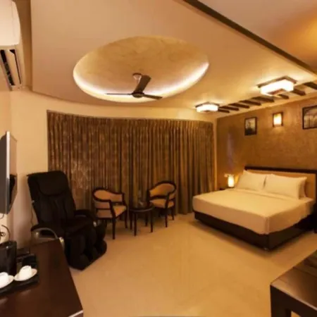 Hotel Anantha Executive 3*