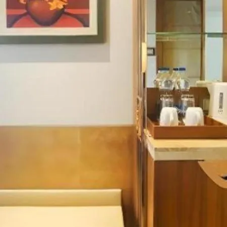 The Grandeur Boutique Hotel *