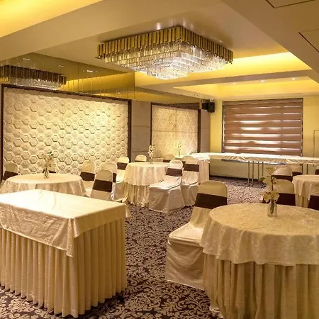Hotel Tunga International