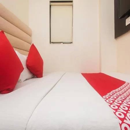 Hotel Oyo 3782 Adnoc 3*