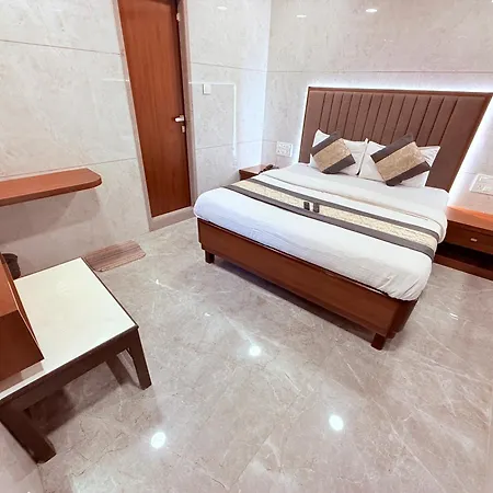 Shiv Sagar - Only For Indian Nationals Hotel 2*