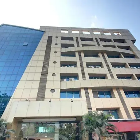 Hotel Aura Nest *