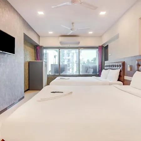 Aura Nest Hotel