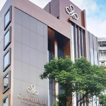 The Grandeur Boutique Hotel *