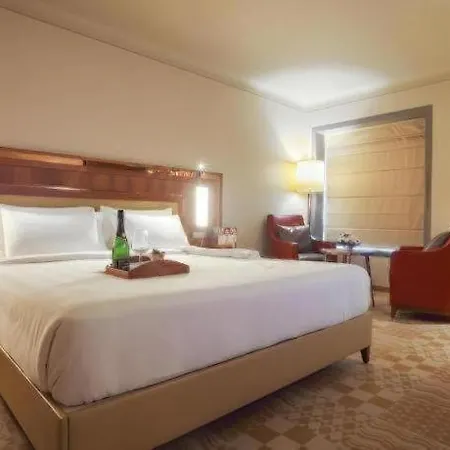 The Grandeur Boutique Hotel