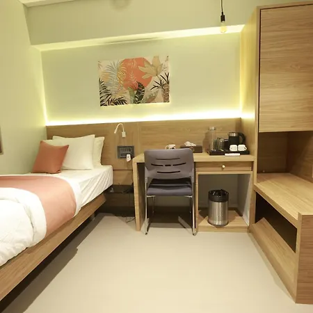 The Bohoo 99 Nr International Airport 3* Mumbai