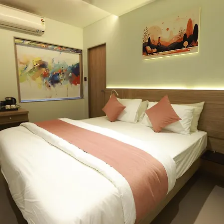 Hotel The Bohoo 99 Nr International Airport Mumbai