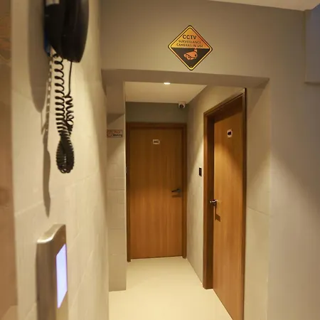 Hotel The Bohoo 99 Nr International Airport 3*