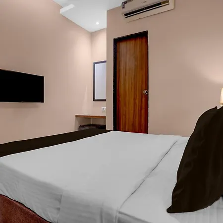 Super Townhouse Midc Andheri Formerly Royal International 4* Mumbai