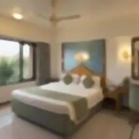 Tunga International Hotel 3*