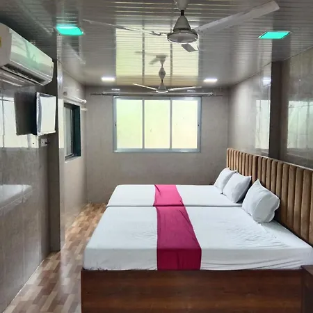 Golden Takshila Andheri 3* Mumbai