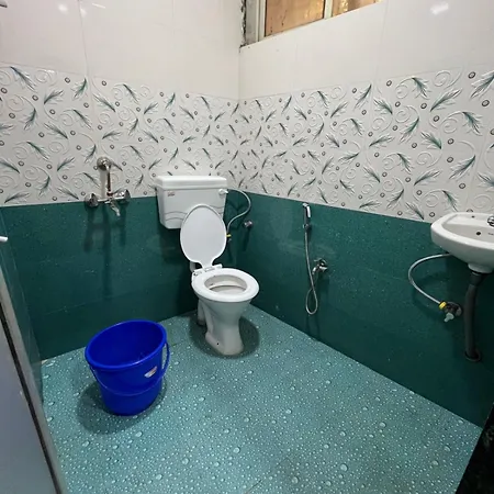 Golden Takshila Andheri Hotel 3*