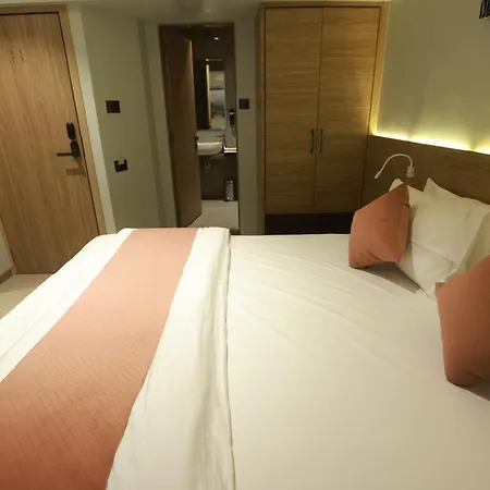The Bohoo 99 Nr International Airport 3* Mumbai