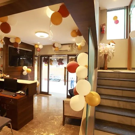 The Bohoo 99 Nr International Airport Hotel