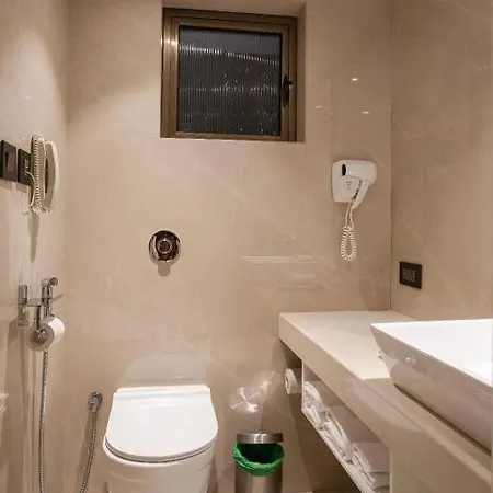 Hotel Tunga International 3*