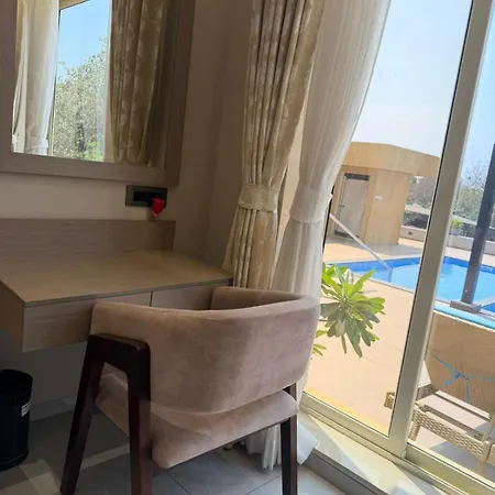 La Fenice Madh Island 2* Mumbai