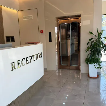 La Fenice Madh Island Hotel