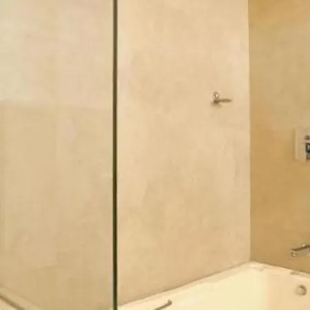 Metro - The Executive Hotel Mumbai