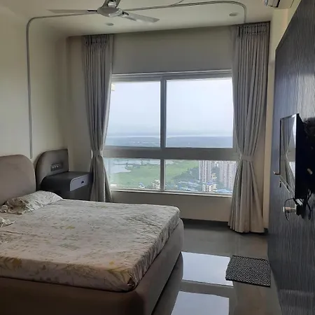 Private In A Luxurious Creek View Homestay *