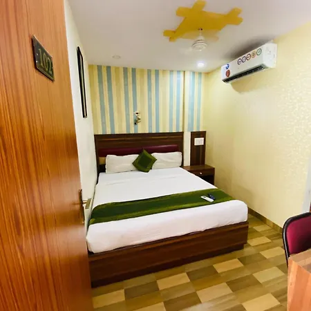 Airport Residency Guest house *
