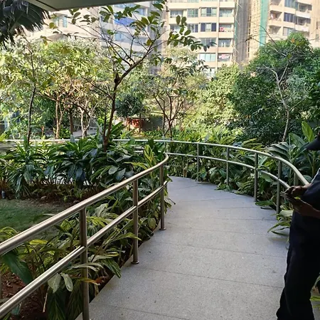 Luxury In Andheri Near Airport *
