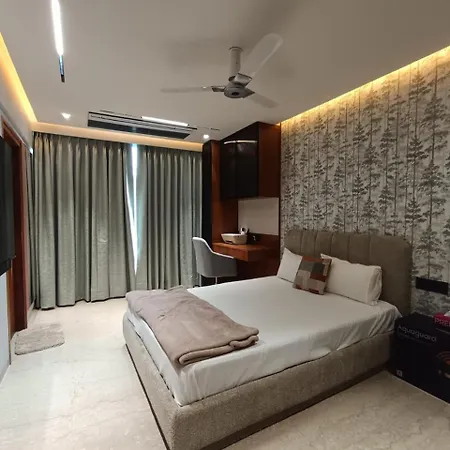 Luxury In Andheri Near Airport Guest house