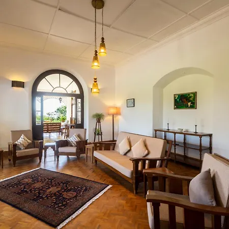 Ama & Trails - Pollibetta Bungalow, Coorg Homestay Mumbai