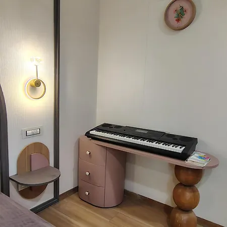 Homestay Private In A Luxurious Creek View *
