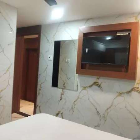 King Falcon Guest house Mumbai