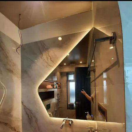 Homestay Private In A Luxurious Creek View *