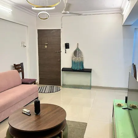Welcome Homes 2 Bhk Andheri West Kokilaben Hospital Apartment *
